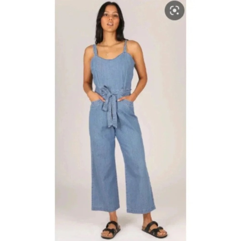 Rewash Light Wash Denim Wide Leg Cropped Jumpsuit Blue XS Spaghetti Strap Belted